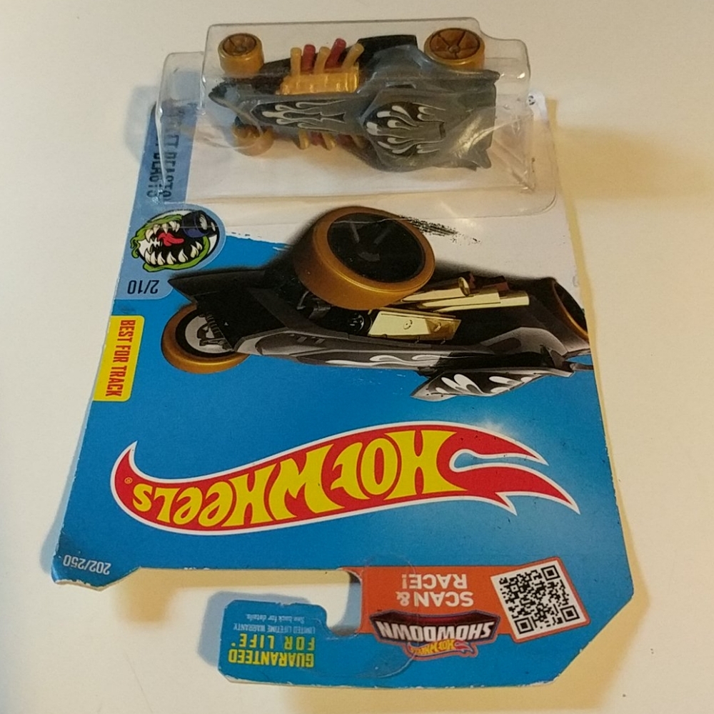 Hot Wheels Bad Rattitude - Picture 4 of 8